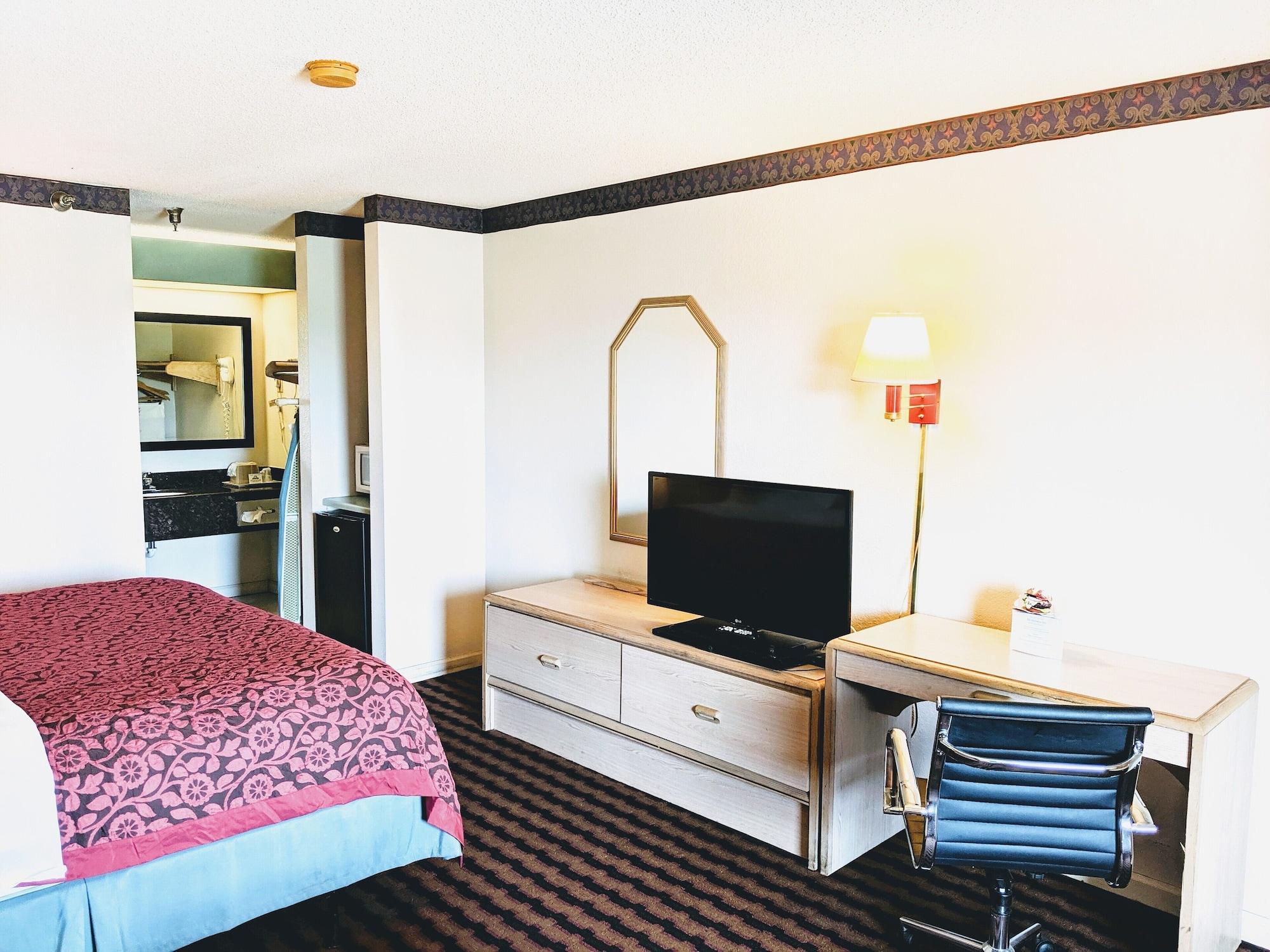 Quality Inn & Suites Decatur Priceville I-65 Eksteriør bilde