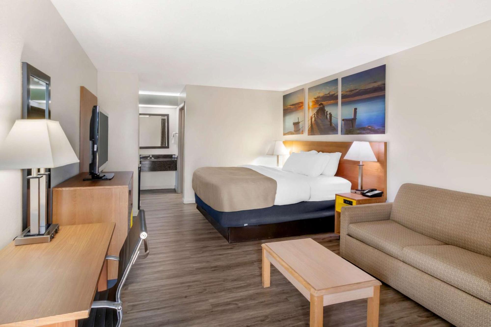 Quality Inn & Suites Decatur Priceville I-65 Eksteriør bilde